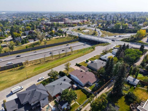 1721 22 Street Sw, Calgary, AB - Outdoor With View
