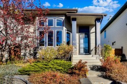 307 Arbour Grove Close NW Calgary, AB T3G 4J3