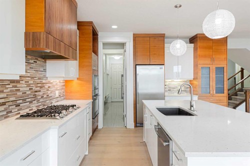 74 Chaparral Valley Square Se, Calgary, AB - Indoor Photo Showing Kitchen With Upgraded Kitchen