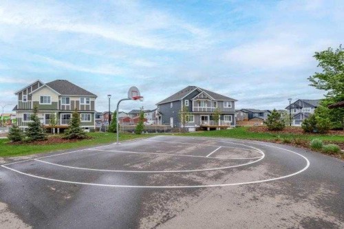 33 Walcrest Lane Se, Calgary, AB - Outdoor