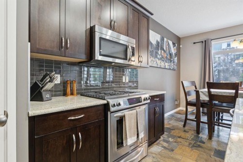 453 River Heights Drive, Cochrane, AB - Indoor