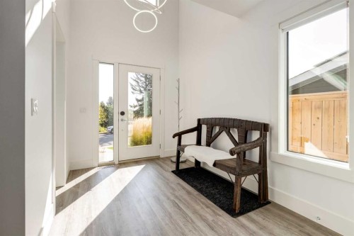 27 Hendon Place Nw, Calgary, AB - Indoor