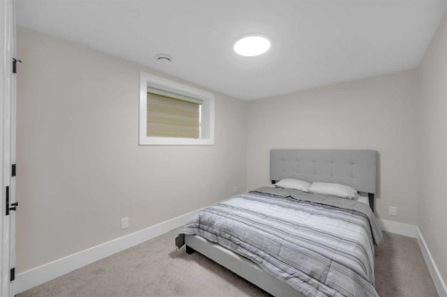 9819 2 Street Se, Calgary, AB - Indoor Photo Showing Bedroom