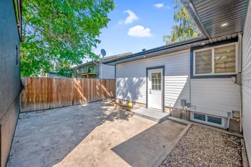 9819 2 Street Se, Calgary, AB - Outdoor With Exterior