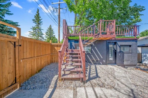 9819 2 Street Se, Calgary, AB - Outdoor
