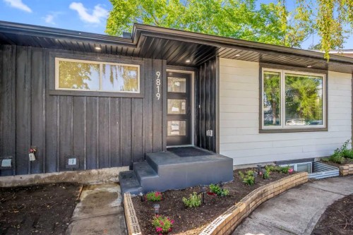 9819 2 Street Se, Calgary, AB - Outdoor With Exterior