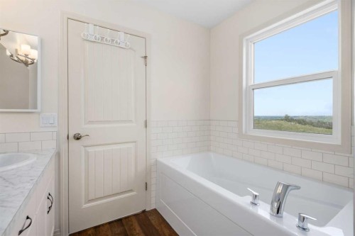 135 Legacy Reach Manor Se, Calgary, AB - Indoor Photo Showing Bathroom