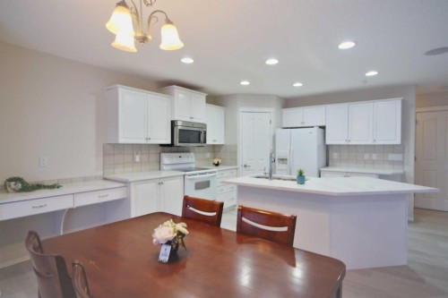 133 Panamount Court Nw, Calgary, AB - Indoor Photo Showing Kitchen