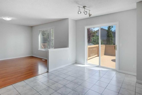 26 Rocky Ridge Heights Nw, Calgary, AB - Indoor Photo Showing Other Room
