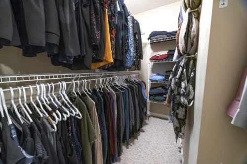 28 Crestmont Way Sw, Calgary, AB - Indoor With Storage