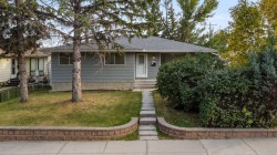 3217 Doverthorn Road SE Calgary, AB T2B 2G9