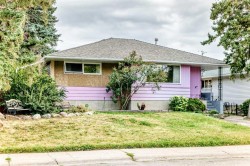 916 38 Street SE Calgary, AB T2A 1G2