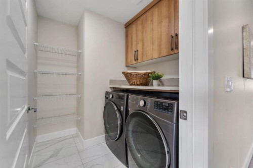 229 Walgrove Terrace Se, Calgary, AB - Indoor Photo Showing Laundry Room