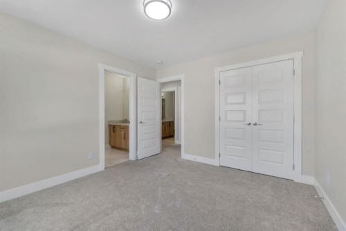 229 Walgrove Terrace Se, Calgary, AB - Indoor Photo Showing Other Room