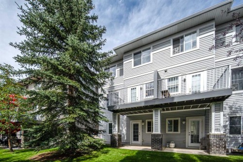 17 Hidden Creek Rise Nw, Calgary, AB - Outdoor