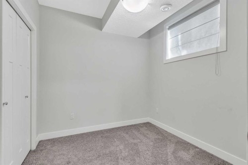 1-1936 26 Street Sw, Calgary, AB - Indoor Photo Showing Other Room