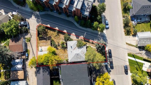 514 30 Street Nw, Calgary, AB - Outdoor