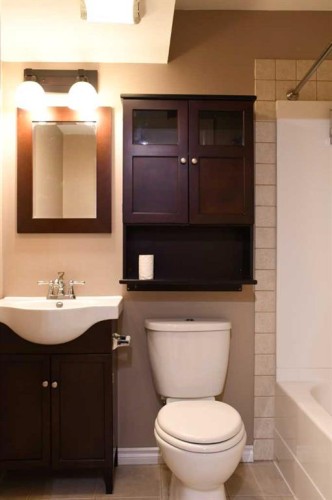 66 Cramond Circle Se, Calgary, AB - Indoor Photo Showing Bathroom