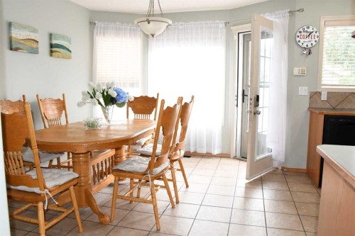 66 Cramond Circle Se, Calgary, AB - Indoor Photo Showing Dining Room