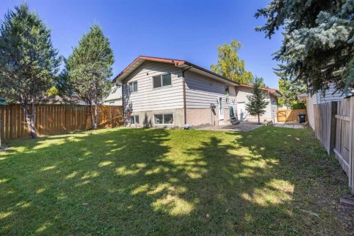 6419 28 Avenue Ne, Calgary, AB - Outdoor