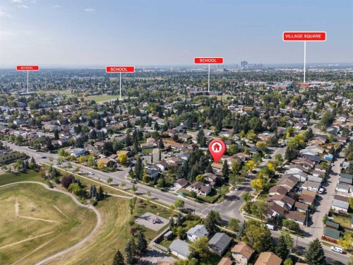6419 28 Avenue Ne, Calgary, AB - Outdoor With View