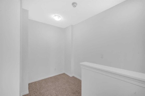 304 Windstone Gardens Sw, Airdrie, AB - Indoor Photo Showing Other Room