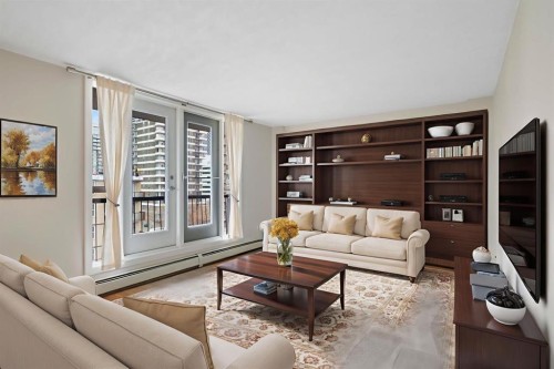 604-605 14 Avenue SW Calgary, AB T2R 0M9