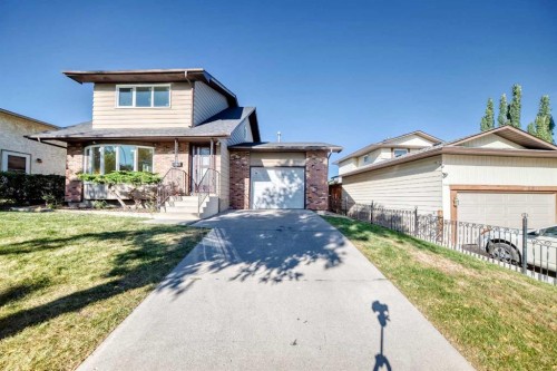79 Bermuda Drive Nw, Calgary, AB - Outdoor