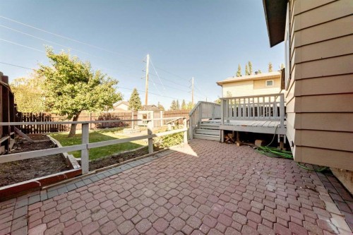 79 Bermuda Drive Nw, Calgary, AB - Outdoor With Deck Patio Veranda With Exterior
