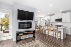 1708 19 Avenue SW Calgary, AB T2T 6W6