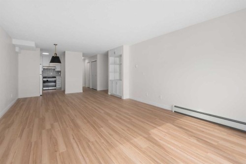 202-611 67 Avenue Sw, Calgary, AB - Indoor