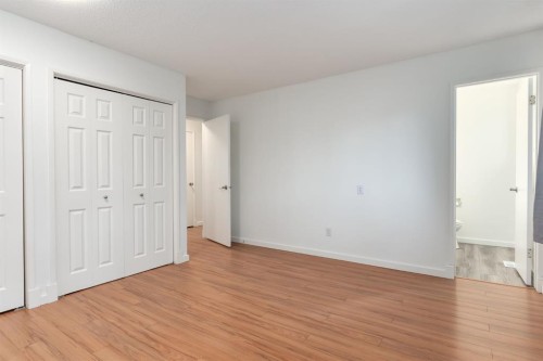 207 Whiteview Bay Ne, Calgary, AB - Indoor