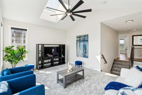 182 Panamount Road Nw, Calgary, AB - Indoor Photo Showing Living Room