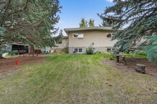 10 Varsville Place Nw, Calgary, AB - Outdoor