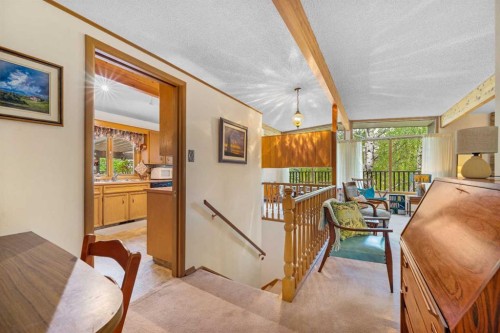 10 Varsville Place Nw, Calgary, AB - Indoor