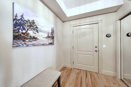 1233-151 Country Village Road Ne, Calgary, AB - Indoor Photo Showing Other Room