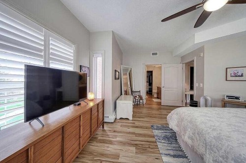 1233-151 Country Village Road Ne, Calgary, AB - Indoor