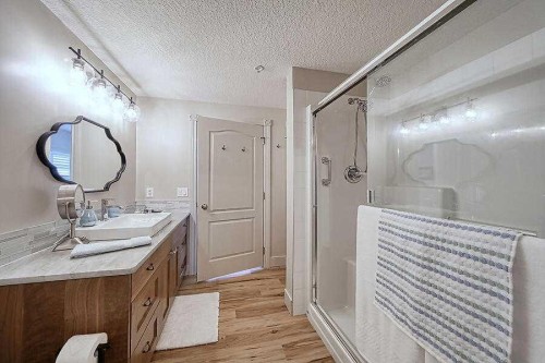 1233-151 Country Village Road Ne, Calgary, AB - Indoor Photo Showing Bathroom