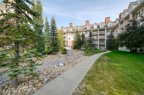 1233-151 Country Village Road Ne, Calgary, AB - Outdoor With Facade