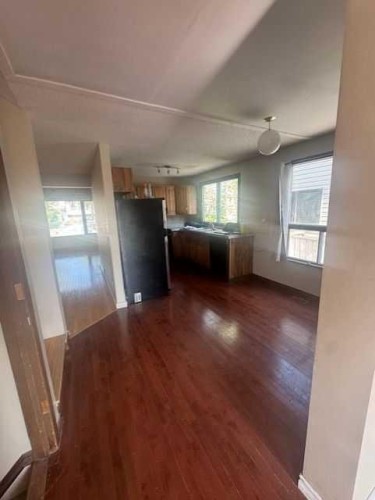 8007 Ranchview Drive Nw, Calgary, AB - Indoor Photo Showing Other Room