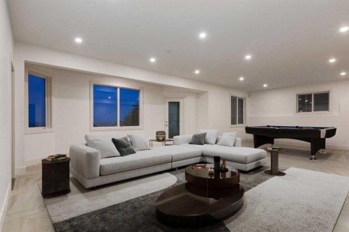 2964 Signal Hill Drive Sw, Calgary, AB - Indoor