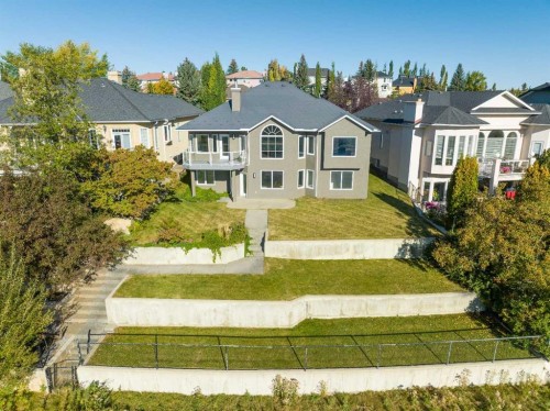 2964 Signal Hill Drive Sw, Calgary, AB - Outdoor