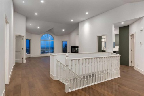 2964 Signal Hill Drive Sw, Calgary, AB - Indoor Photo Showing Other Room