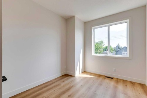 2309 21 Avenue Sw, Calgary, AB - Indoor Photo Showing Other Room