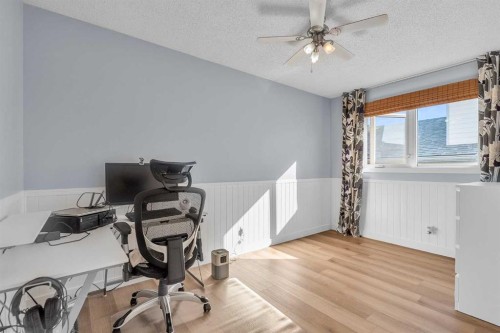 1318 Whitfield Avenue, Crossfield, AB - Indoor