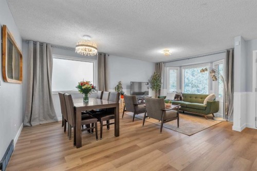 1318 Whitfield Avenue, Crossfield, AB - Indoor Photo Showing Other Room