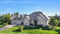 1 Pinehurst Drive  Heritage Pointe, AB T1S 4J3