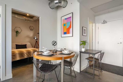 1307-624 8 Avenue Se, Calgary, AB - Indoor Photo Showing Dining Room