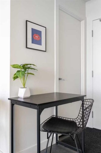 1307-624 8 Avenue Se, Calgary, AB - Indoor