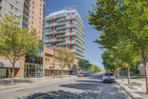 1307-624 8 Avenue Se, Calgary, AB - Outdoor